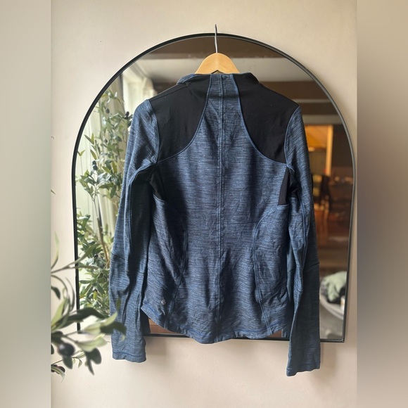 LULULEMON | forme jacket | size 10 - Picture 5 of 8